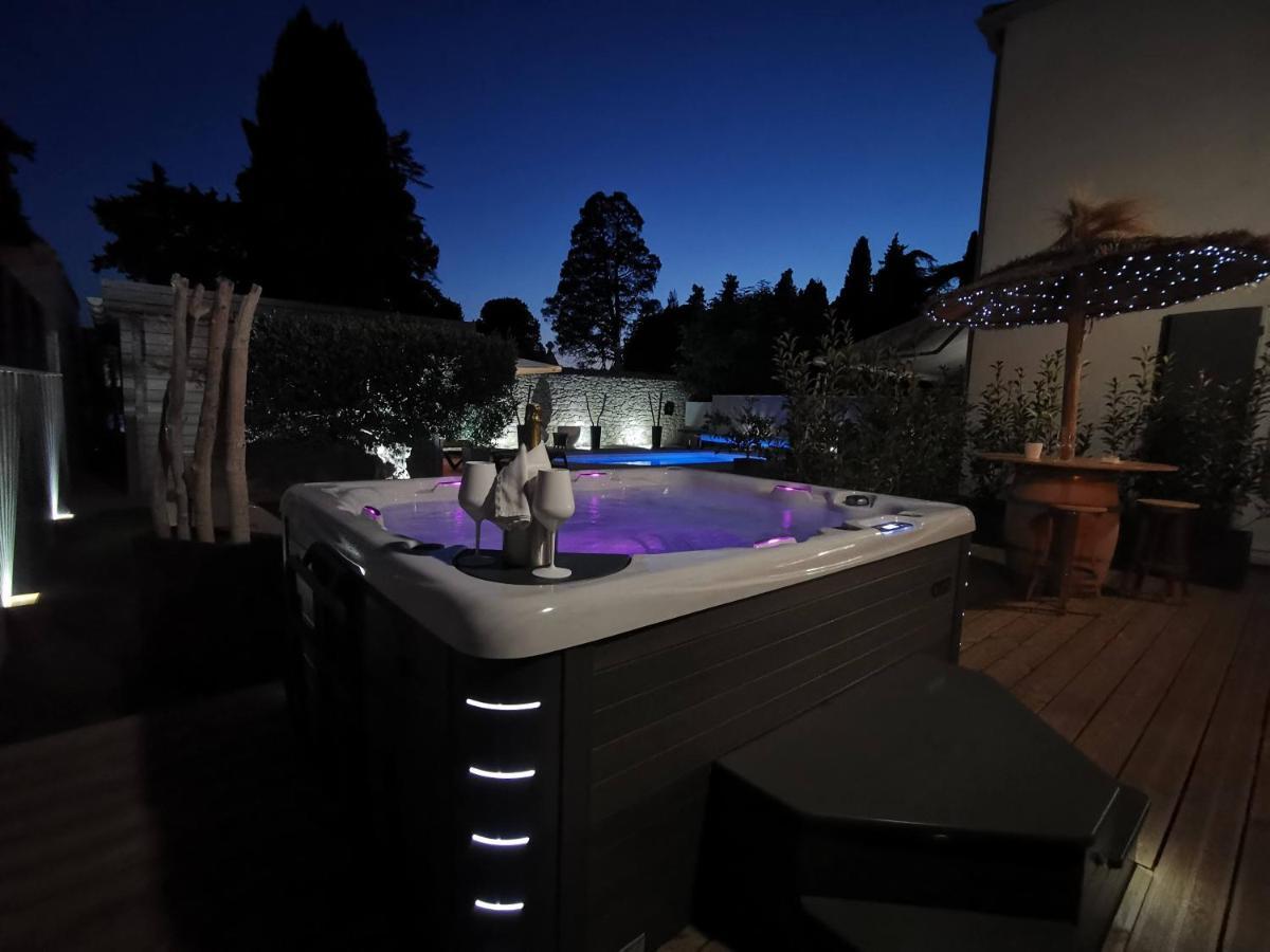 Ferienhaus L'inattendu Avec Privatif Et Espace Bien-etre. *
